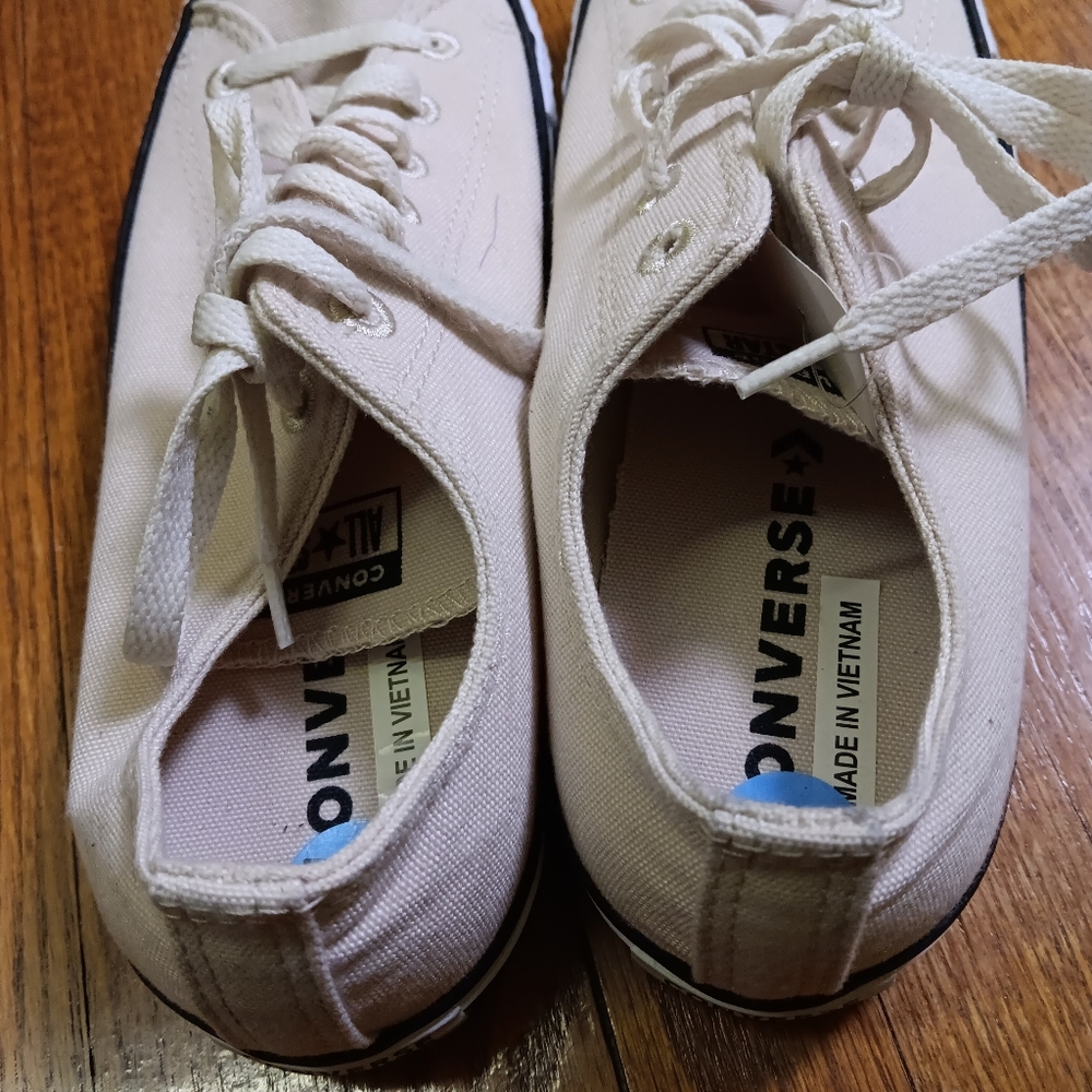 Converse - Picture 6 of 6